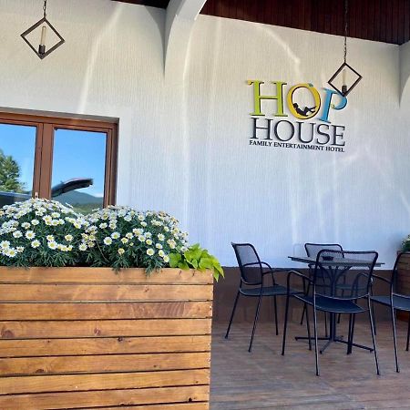 HOP HOUSE Garni Hotel Postojna Exteriör bild