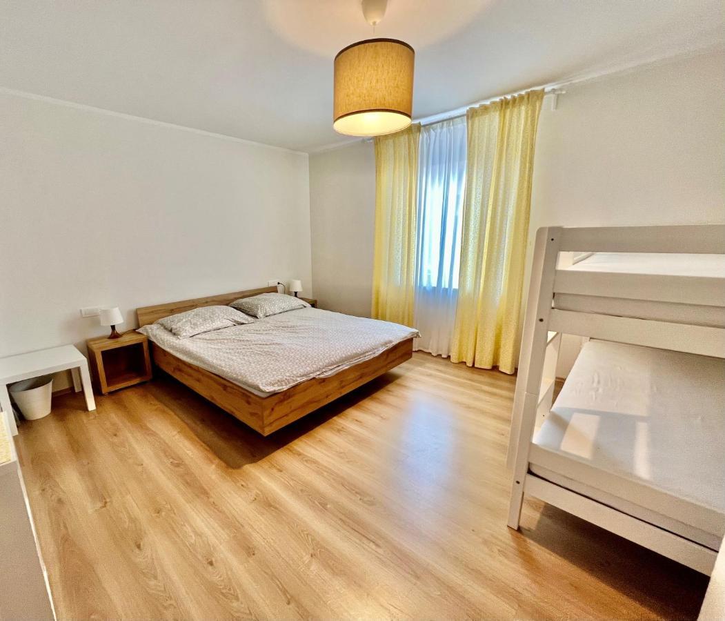 HOP HOUSE Garni Hotel Postojna Exteriör bild